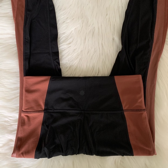 Athleta Salutation Colorblock Asym 7/8 Tight Yoga Pant - Picture 5 of 11